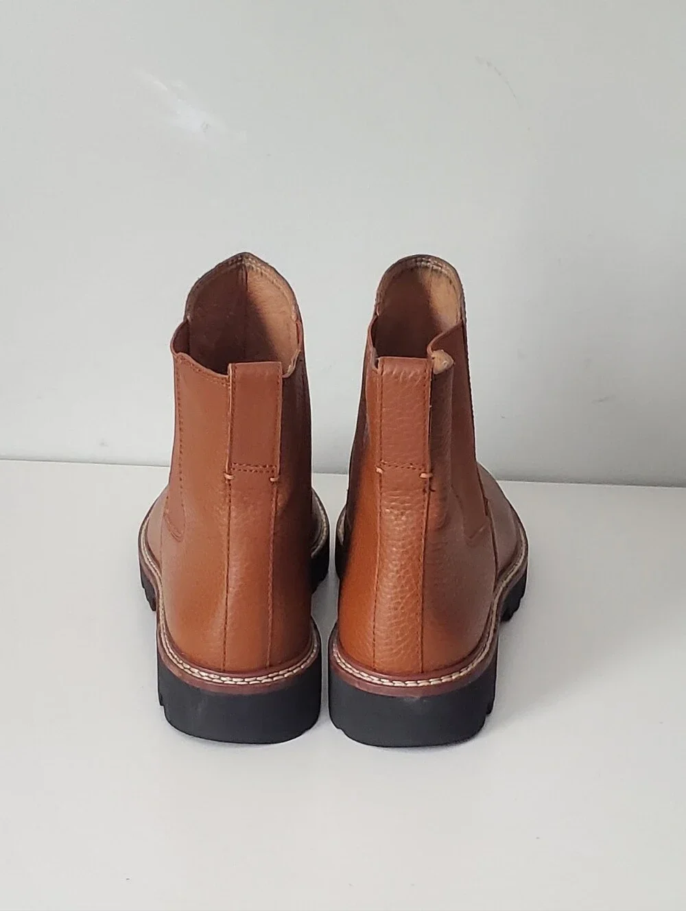 Madewell The Citywalk Lugsole Chelsea Leather Boots Size 9.5
